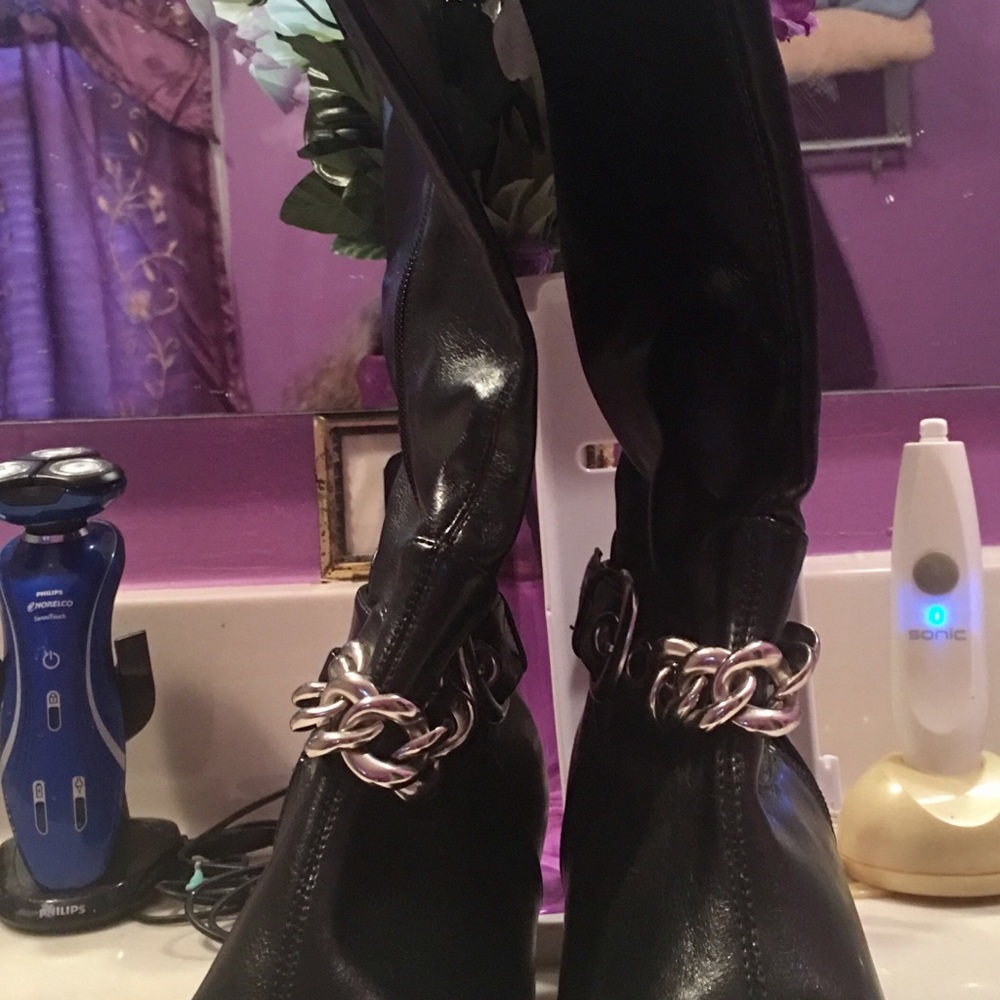Black leather boots - Gorgeous
